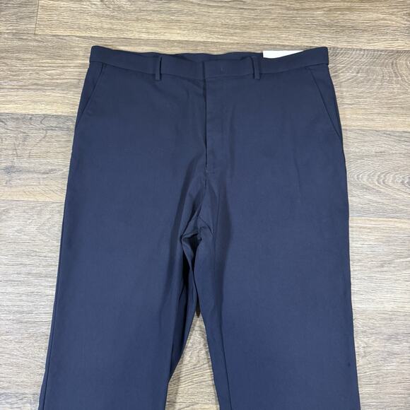 Tommy Hilfiger Men's Blue Modern-Fit TH Flex Stretch Dress Pants Size 36W 34L - Picture 2 of 11